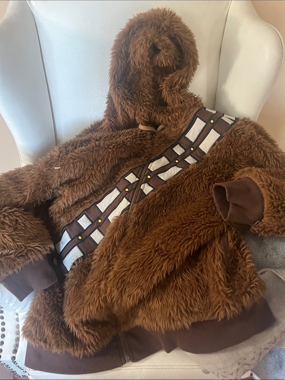 Star Wars Brown Fuzzy Hoodie with Chewbacca-Inspired Sash size 2X